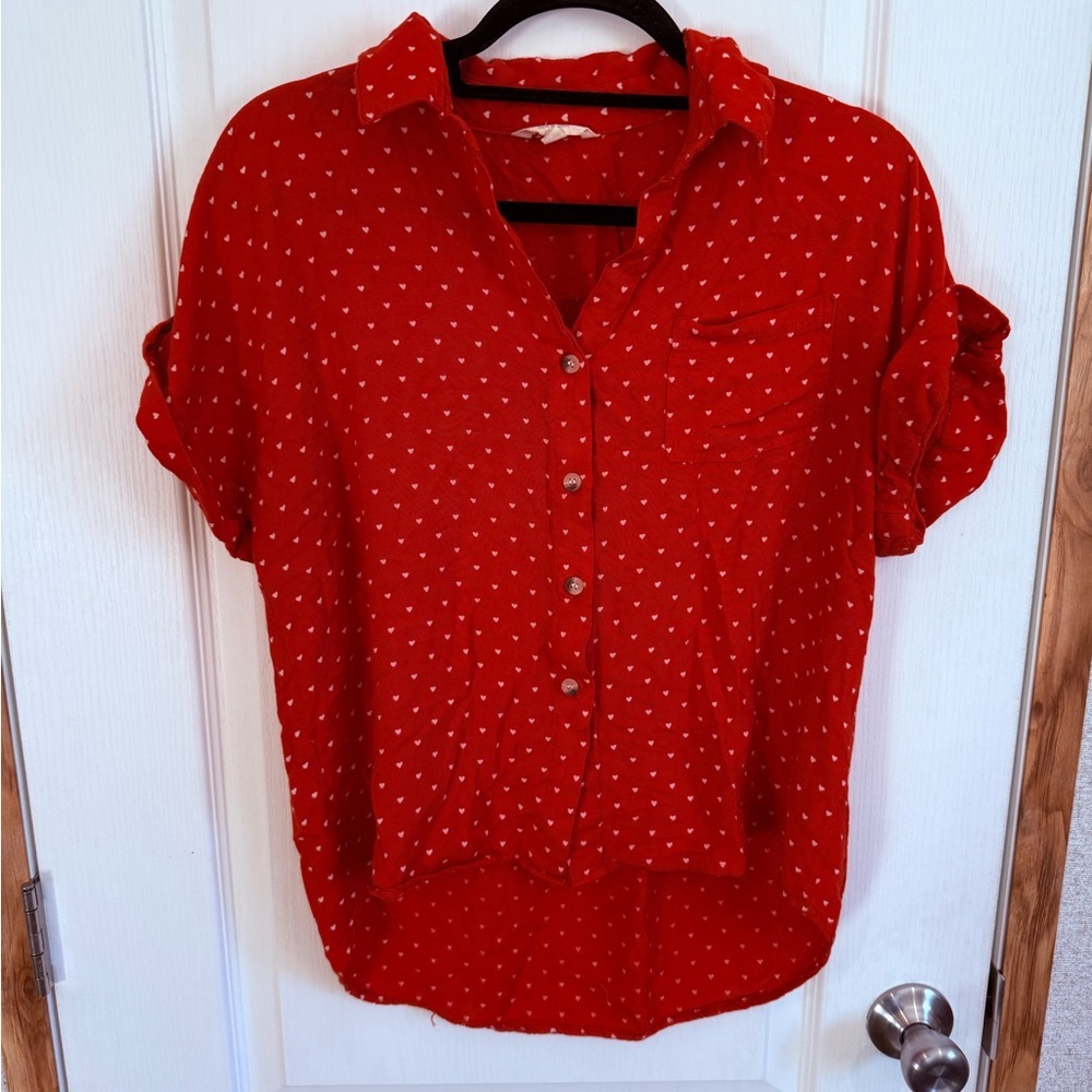 Women's Red Short-Sleeve Button Front Blouse